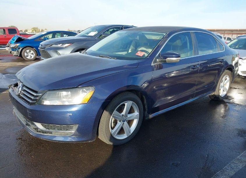 Photo 2 of 2013 Volkswagen Passat 2.5L SE (VIN 1VWBP7A37DC128436)