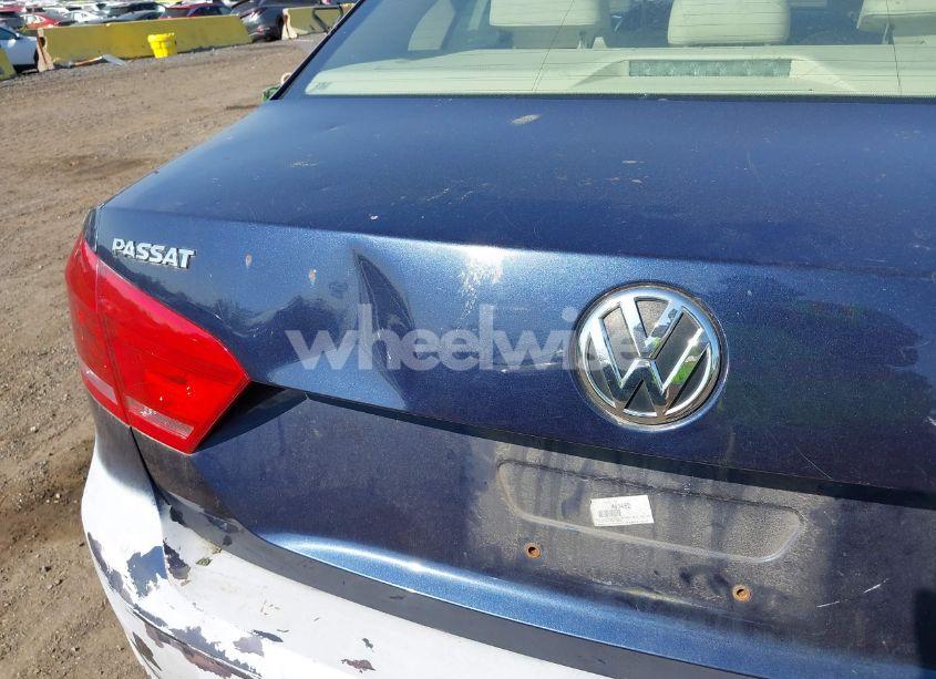 Photo 6 of 2014 Volkswagen Passat 2.5L SE (VIN 1VWBP7A37EC012980)