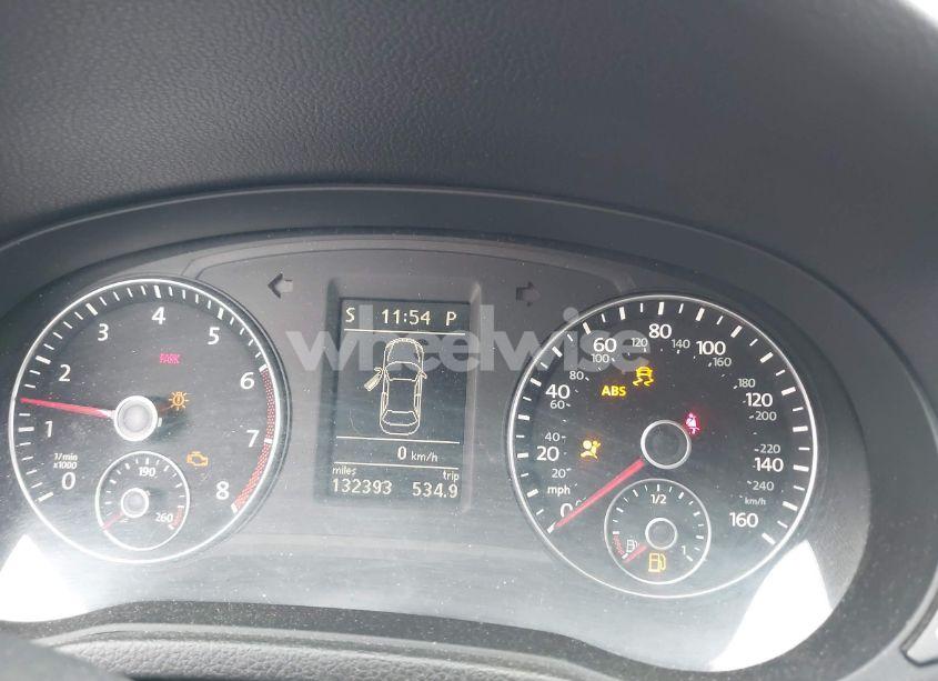 Photo 7 of 2012 Volkswagen Passat 2.5L SE (VIN 1VWBP7A38CC029011)