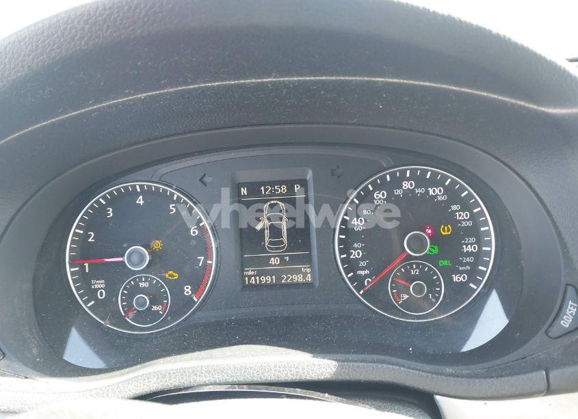 Photo 7 of 2012 Volkswagen Passat 2.5L SE (VIN 1VWBP7A38CC058783)