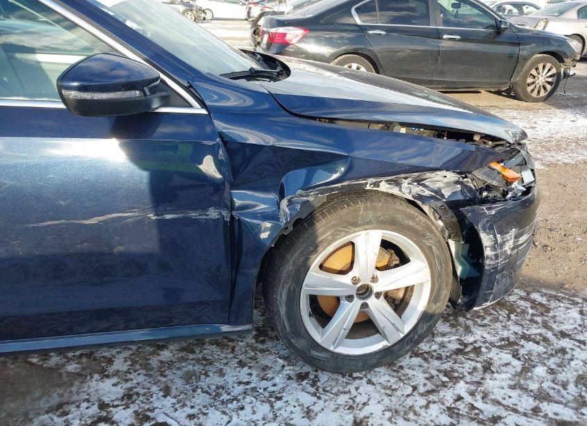 Photo 12 of 2012 Volkswagen Passat 2.5L SE (VIN 1VWBP7A38CL088124)