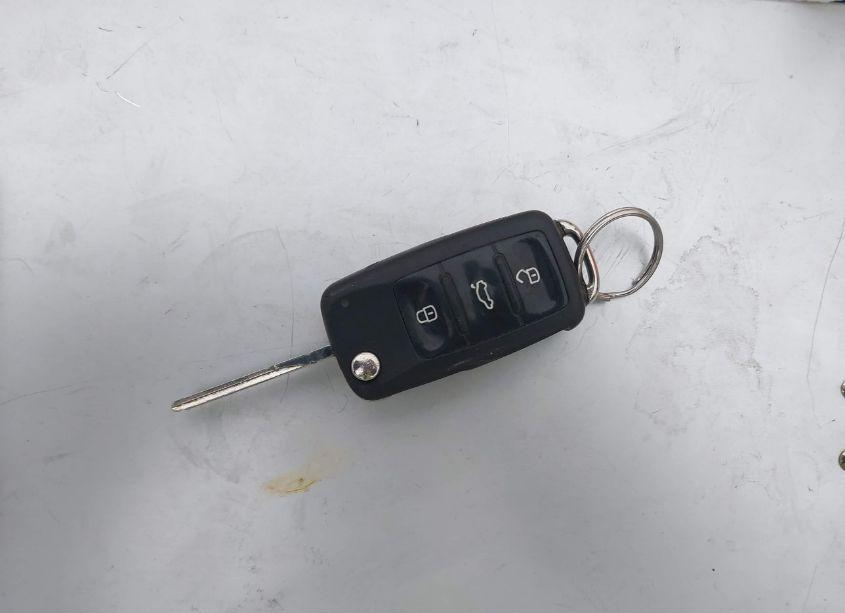 Photo 11 of 2013 Volkswagen Passat 2.5L SE (VIN 1VWBP7A38DC096290)