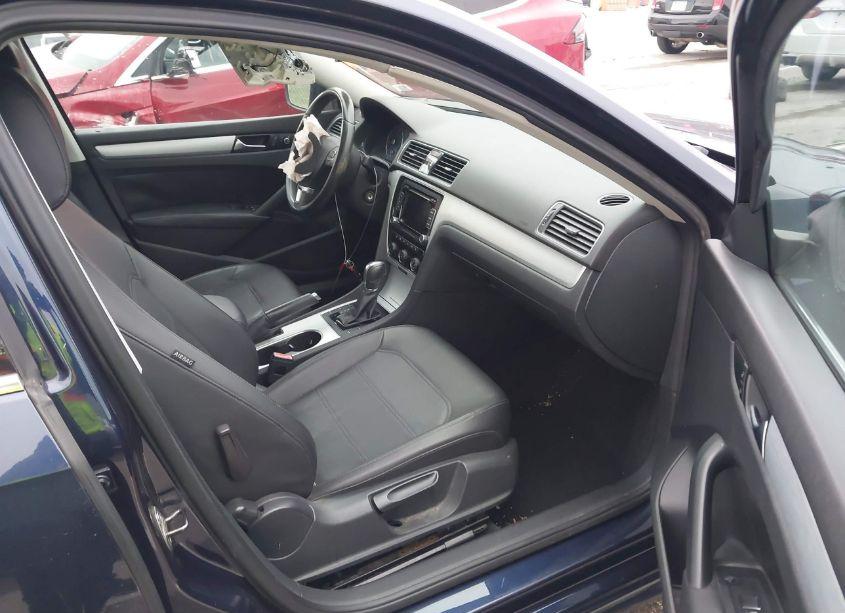 Photo 5 of 2013 Volkswagen Passat 2.5L SE (VIN 1VWBP7A38DC096290)