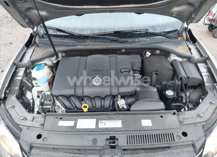 Photo 10 of 2014 Volkswagen Passat 2.5L SE (VIN 1VWBP7A38EC006234)