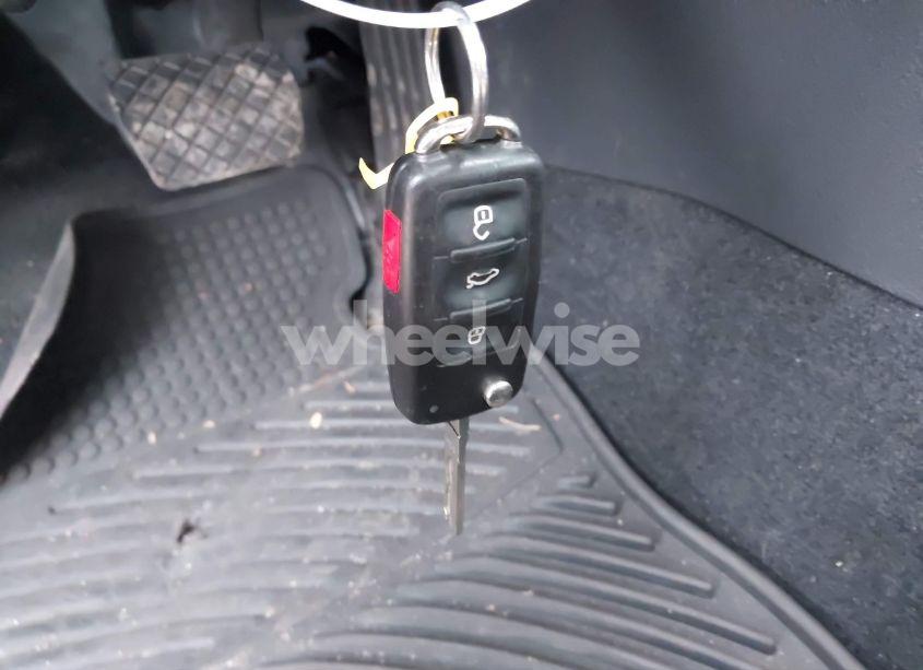 Photo 11 of 2014 Volkswagen Passat 2.5L SE (VIN 1VWBP7A38EC006234)