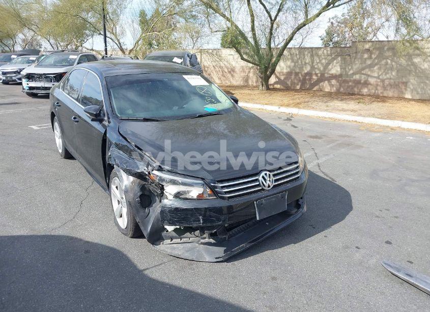 2012 Volkswagen Passat 2.5L SE (VIN 1VWBP7A39CC018793) main photo