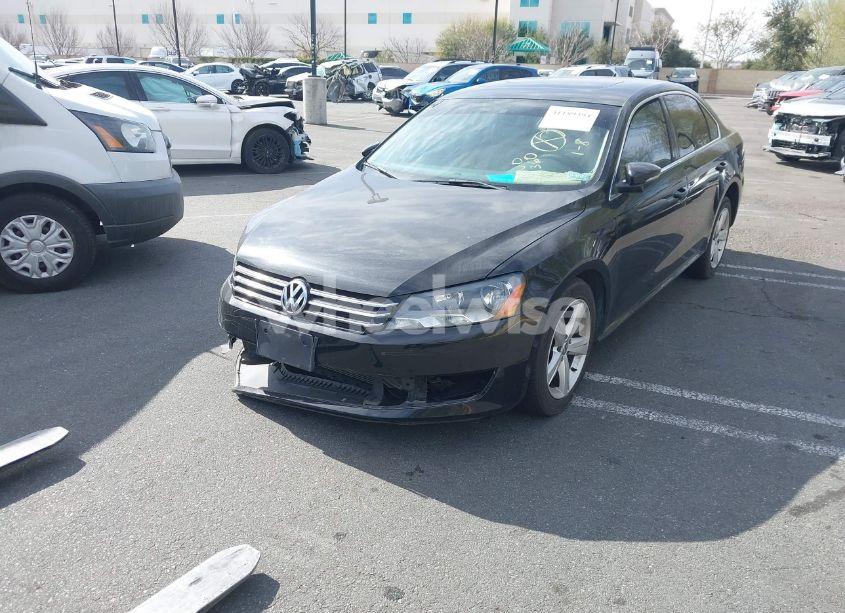 Photo 2 of 2012 Volkswagen Passat 2.5L SE (VIN 1VWBP7A39CC018793)