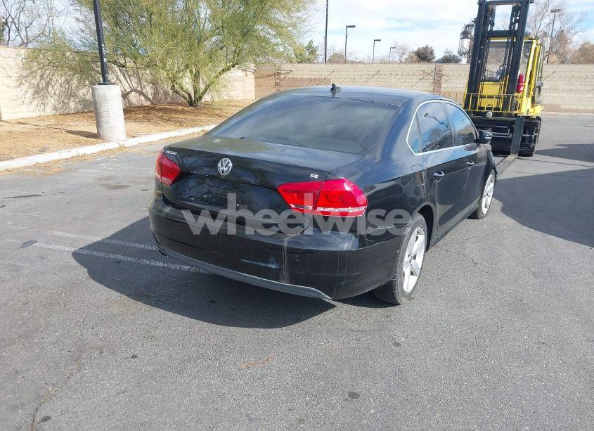 Photo 4 of 2012 Volkswagen Passat 2.5L SE (VIN 1VWBP7A39CC018793)