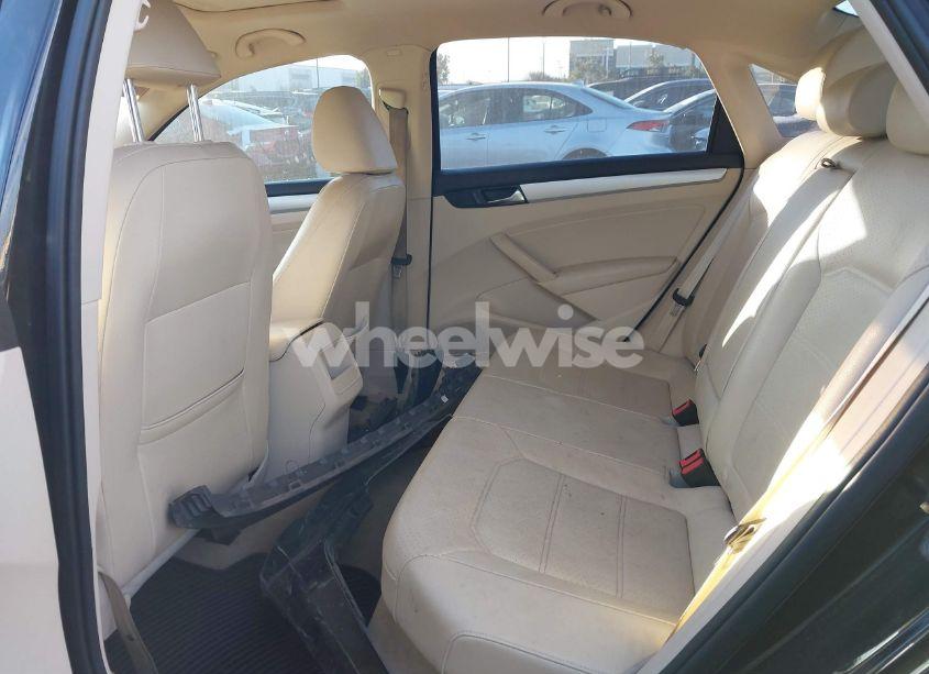 Photo 8 of 2012 Volkswagen Passat 2.5L SE (VIN 1VWBP7A39CC018793)