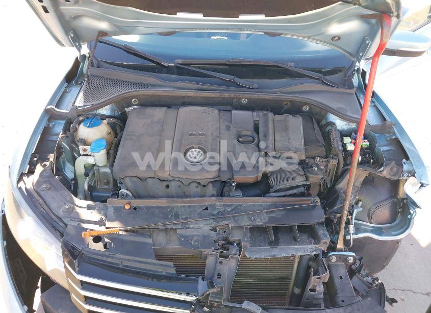 Photo 10 of 2012 Volkswagen Passat 2.5L SE (VIN 1VWBP7A39CC079951)