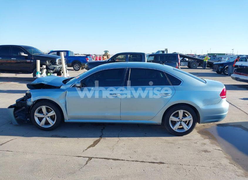 Photo 14 of 2012 Volkswagen Passat 2.5L SE (VIN 1VWBP7A39CC079951)