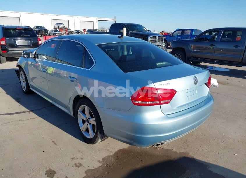 Photo 3 of 2012 Volkswagen Passat 2.5L SE (VIN 1VWBP7A39CC079951)