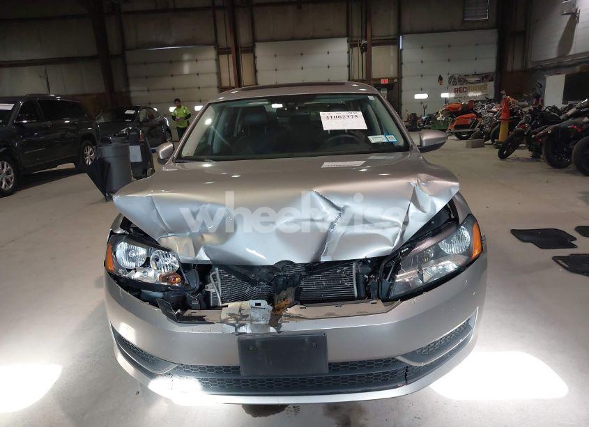 Photo 12 of 2012 Volkswagen Passat 2.5L SE (VIN 1VWBP7A39CC091582)