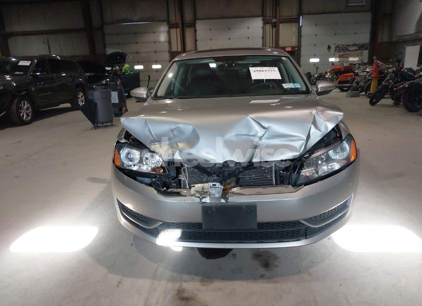 Photo 6 of 2012 Volkswagen Passat 2.5L SE (VIN 1VWBP7A39CC091582)