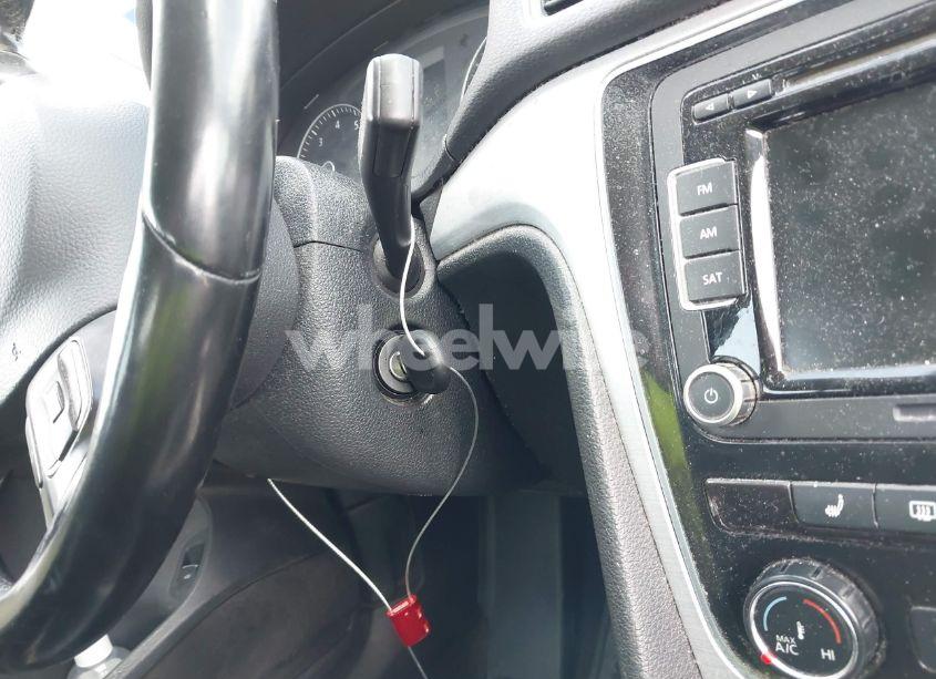 Photo 11 of 2013 Volkswagen Passat 2.5L SE (VIN 1VWBP7A39DC016026)