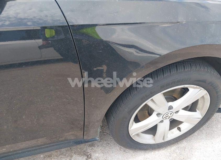 Photo 13 of 2013 Volkswagen Passat 2.5L SE (VIN 1VWBP7A39DC016026)