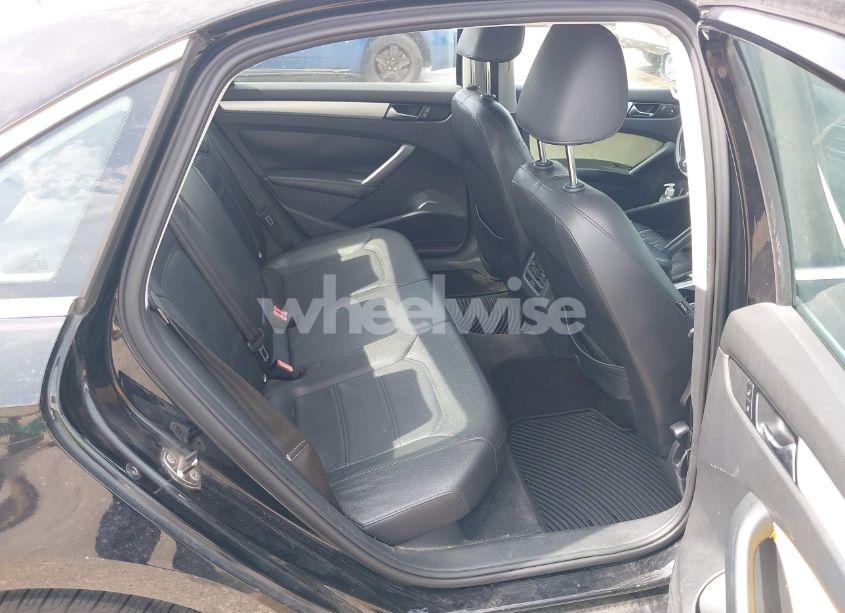 Photo 8 of 2013 Volkswagen Passat 2.5L SE (VIN 1VWBP7A39DC016026)