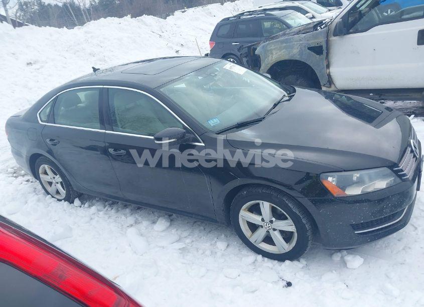 Photo 13 of 2013 Volkswagen Passat 2.5L SE (VIN 1VWBP7A39DC047714)