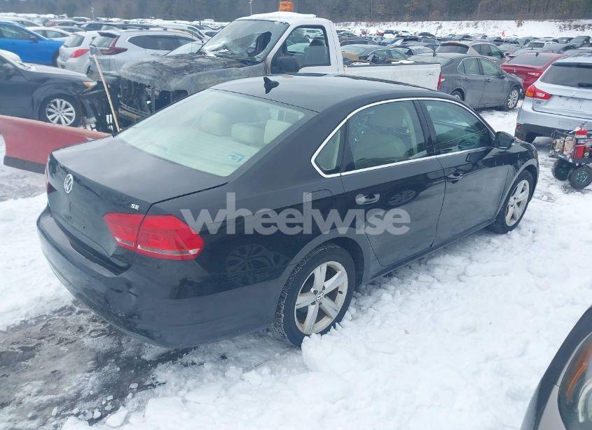 Photo 4 of 2013 Volkswagen Passat 2.5L SE (VIN 1VWBP7A39DC047714)