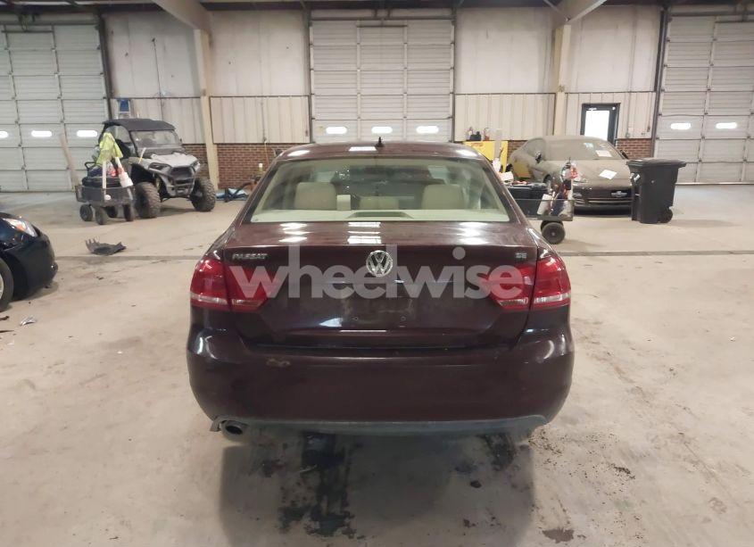 Photo 15 of 2013 Volkswagen Passat 2.5L SE (VIN 1VWBP7A39DC075108)