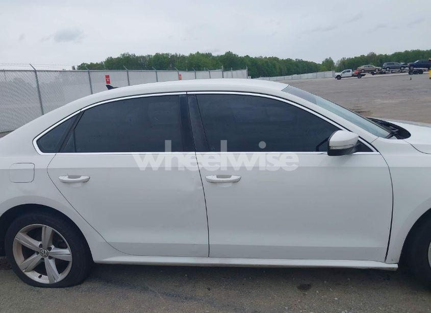 Photo 13 of 2013 Volkswagen Passat 2.5L SE (VIN 1VWBP7A39DC104767)