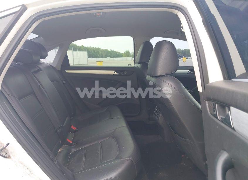 Photo 8 of 2013 Volkswagen Passat 2.5L SE (VIN 1VWBP7A39DC104767)