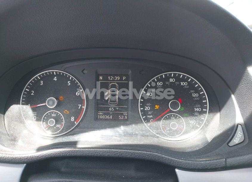 Photo 7 of 2012 Volkswagen Passat 2.5L SE (VIN 1VWBP7A3XCC042679)