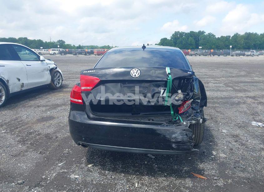 Photo 16 of 2012 Volkswagen Passat 2.5L SE (VIN 1VWBP7A3XCC070451)