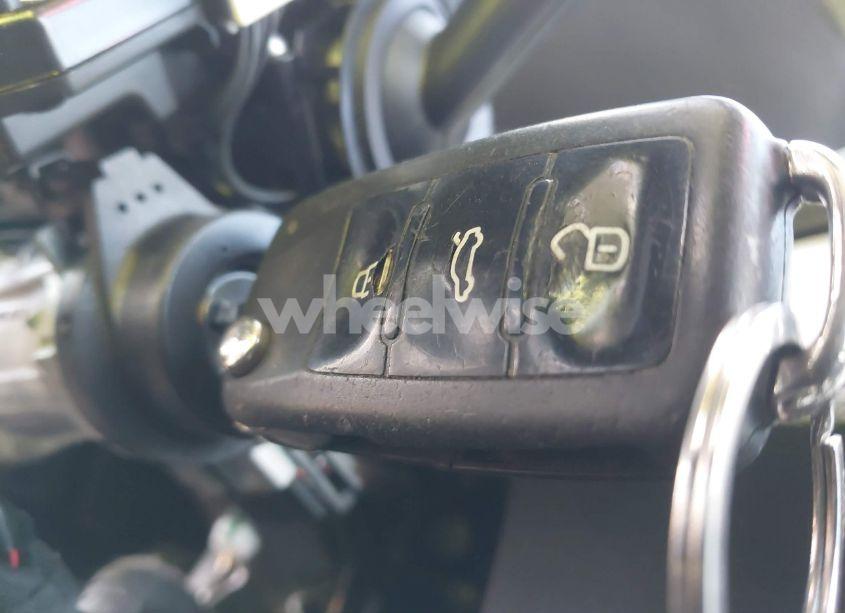 Photo 11 of 2012 Volkswagen Passat 2.5L SE (VIN 1VWBP7A3XCC084978)