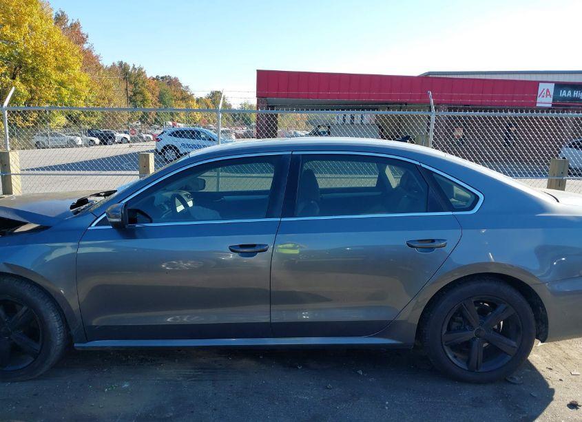 Photo 14 of 2013 Volkswagen Passat 2.5L SE (VIN 1VWBP7A3XDC011692)