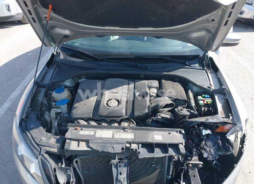 Photo 10 of 2013 Volkswagen Passat 2.5L SE (VIN 1VWBP7A3XDC049293)