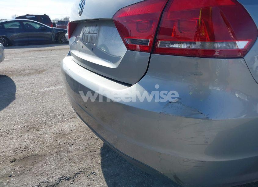 Photo 13 of 2013 Volkswagen Passat 2.5L SE (VIN 1VWBP7A3XDC049293)