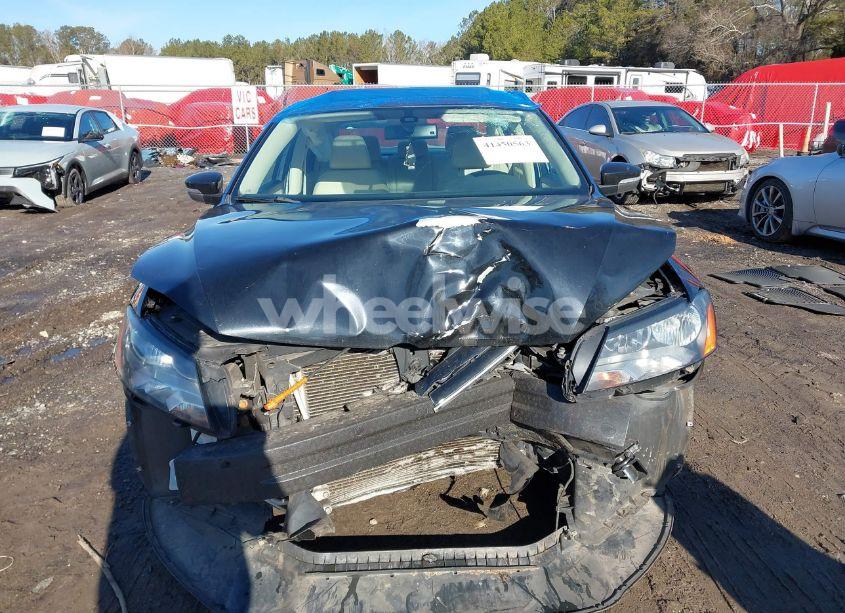Photo 12 of 2013 Volkswagen Passat 2.5L SE (VIN 1VWBP7A3XDC094329)