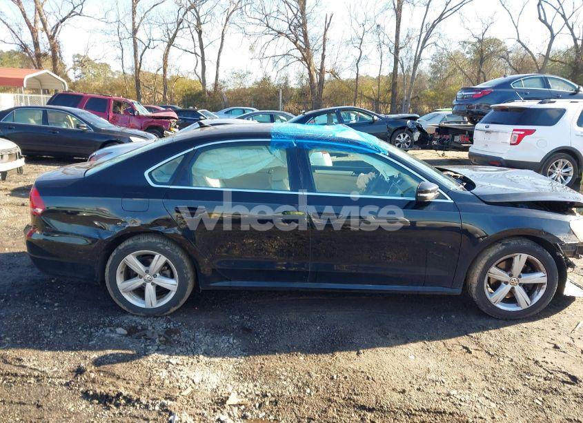 Photo 13 of 2013 Volkswagen Passat 2.5L SE (VIN 1VWBP7A3XDC094329)