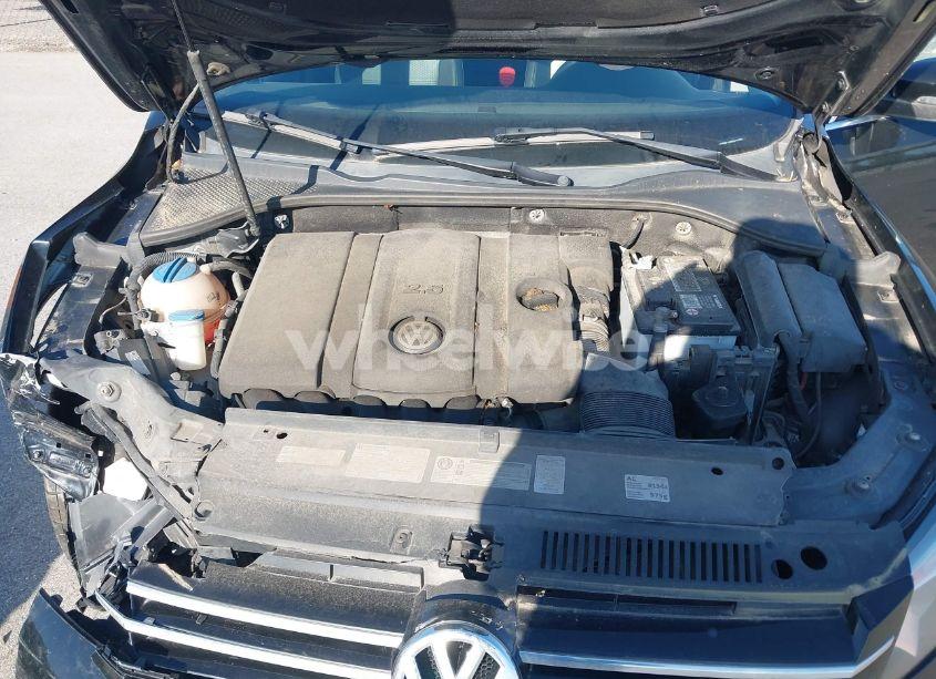 Photo 10 of 2013 Volkswagen Passat 2.5L SE (VIN 1VWBP7A3XDC113767)