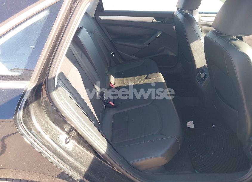 Photo 8 of 2013 Volkswagen Passat 2.5L SE (VIN 1VWBP7A3XDC113767)