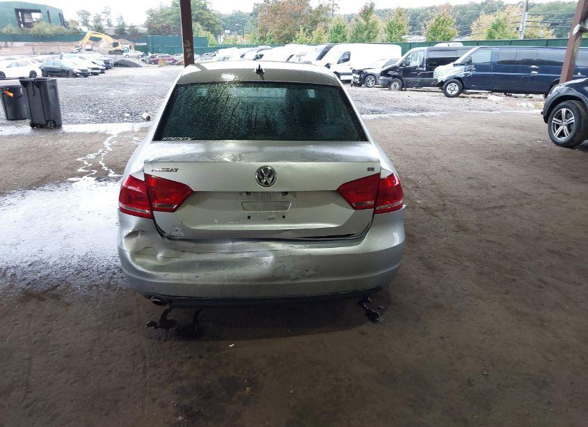 Photo 16 of 2013 Volkswagen Passat 2.5L SE (VIN 1VWBP7A3XDC120234)