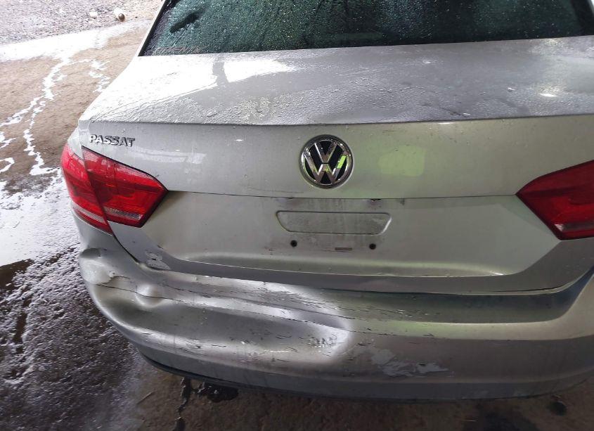 Photo 6 of 2013 Volkswagen Passat 2.5L SE (VIN 1VWBP7A3XDC120234)