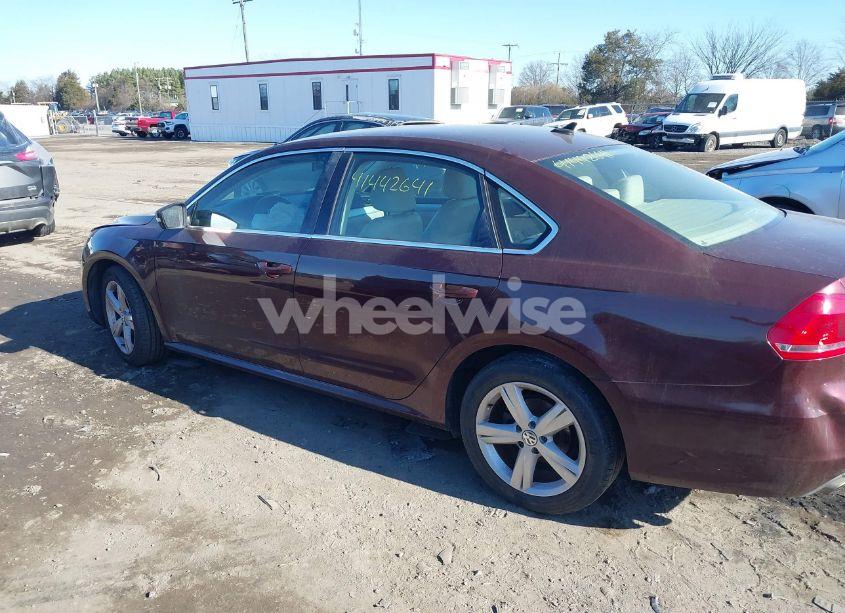 Photo 14 of 2013 Volkswagen Passat 2.5L SE (VIN 1VWBP7A3XDC124106)