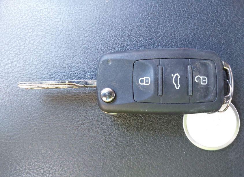 Photo 11 of 2015 Volkswagen Passat 1.8T SE (VIN 1VWBS7A30FC023643)