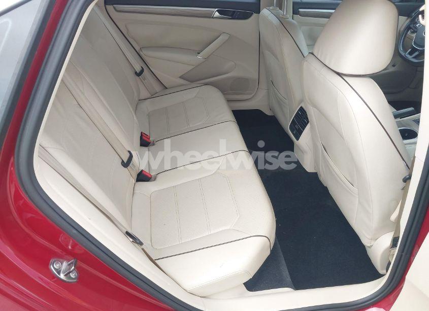 Photo 8 of 2016 Volkswagen Passat 1.8T SE (VIN 1VWBS7A30GC045739)