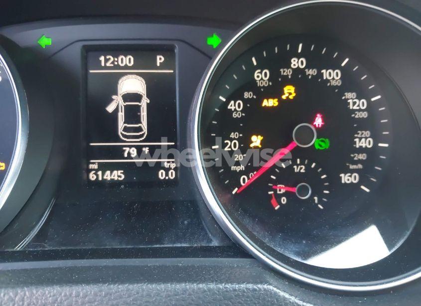 Photo 15 of 2016 Volkswagen Passat 1.8T SE (VIN 1VWBS7A30GC048804)