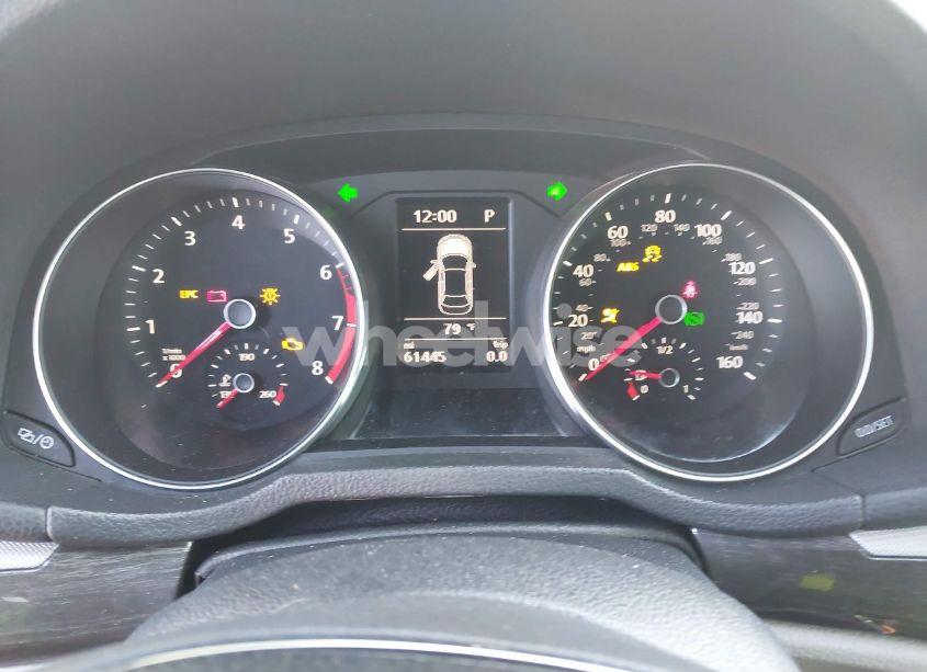 Photo 7 of 2016 Volkswagen Passat 1.8T SE (VIN 1VWBS7A30GC048804)