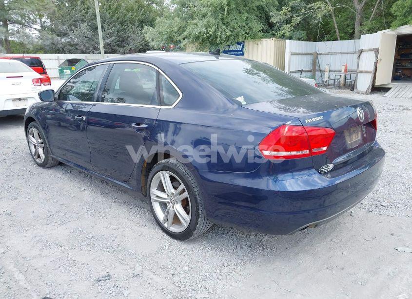 Photo 3 of 2014 Volkswagen Passat 1.8T SE (VIN 1VWBS7A31EC055144)