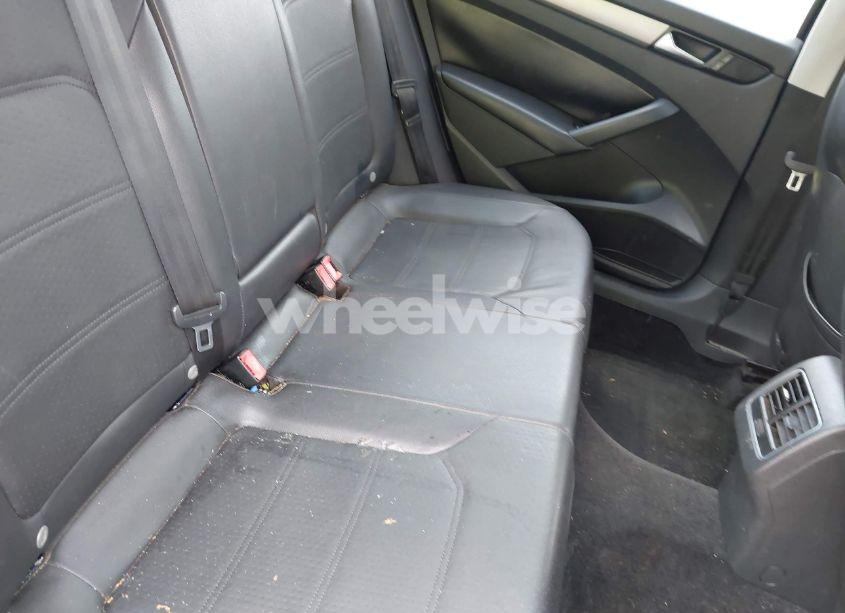 Photo 8 of 2014 Volkswagen Passat 1.8T SE (VIN 1VWBS7A31EC055144)