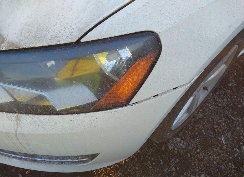 Photo 6 of 2014 Volkswagen Passat 1.8T SE (VIN 1VWBS7A31EC105928)