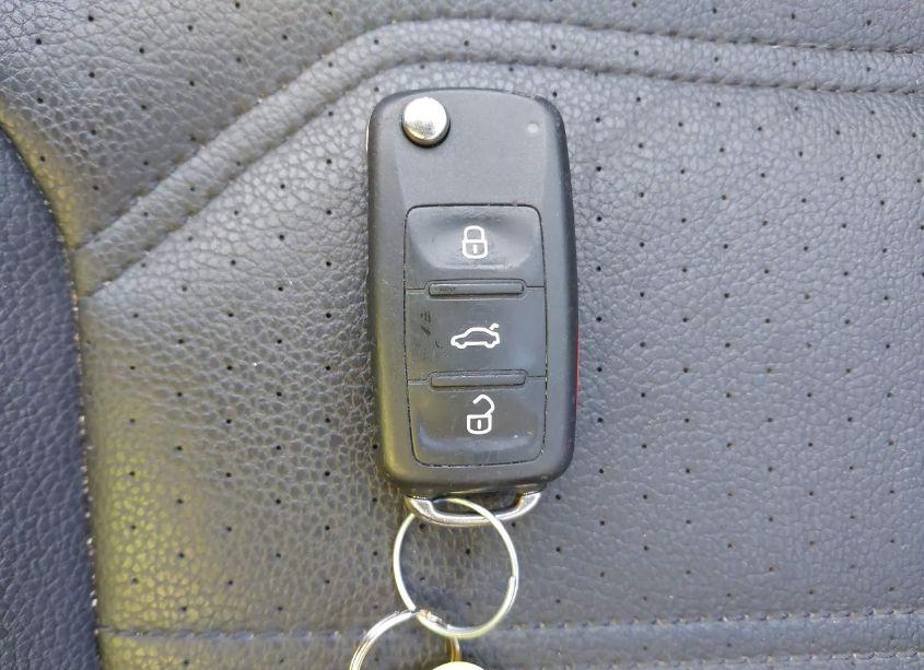 Photo 11 of 2016 Volkswagen Passat 1.8T SE (VIN 1VWBS7A31GC016170)