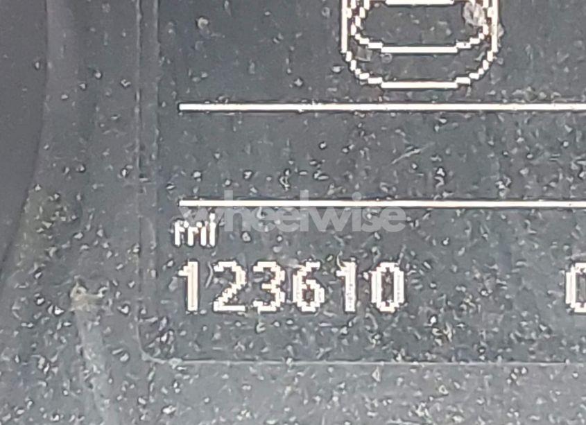 Photo 7 of 2016 Volkswagen Passat 1.8T SE (VIN 1VWBS7A31GC018050)