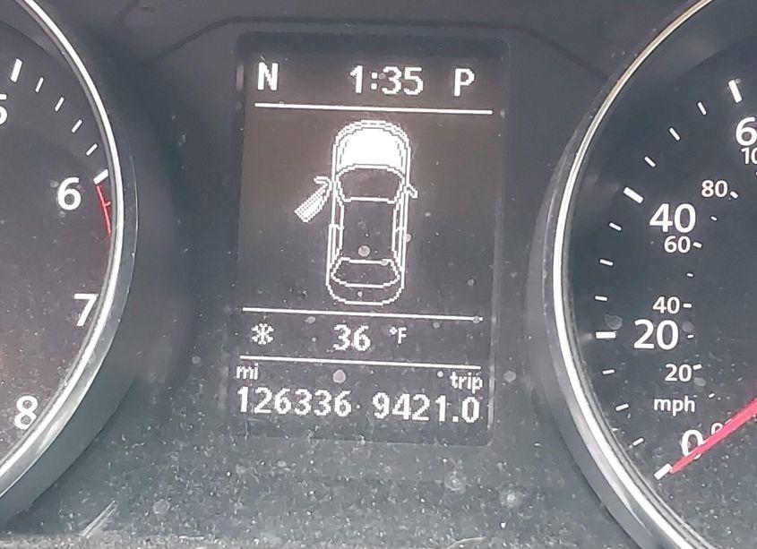 Photo 14 of 2016 Volkswagen Passat 1.8T SE (VIN 1VWBS7A31GC065949)