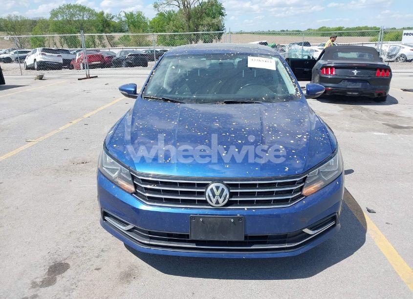Photo 12 of 2016 Volkswagen Passat 1.8T SE (VIN 1VWBS7A32GC024701)
